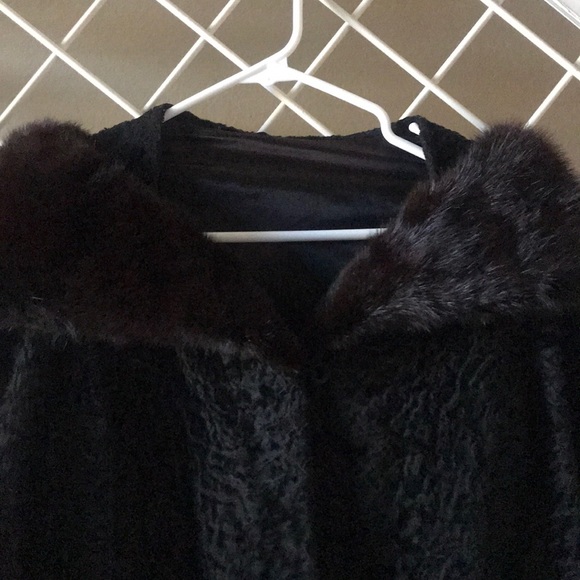 Gorgeous vintage coat! NYE Holiday! - Picture 2 of 6